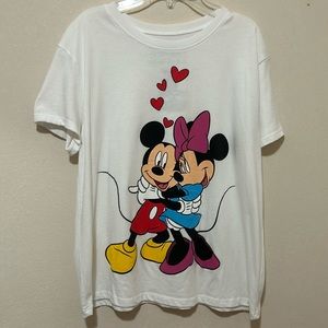 Disney Mickey And Minnie Classic Love Women’s T-Shirt